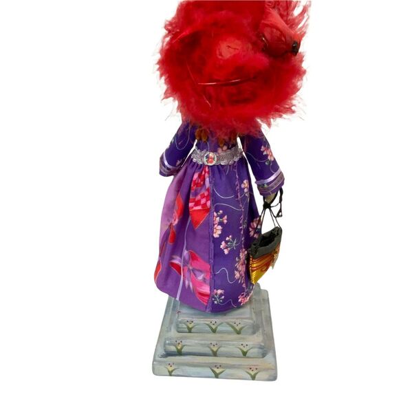 Marilyn Berg Handmade Decorative Beautiful Red Hat Lady Fiber Art Statue - Picture 5 of 11